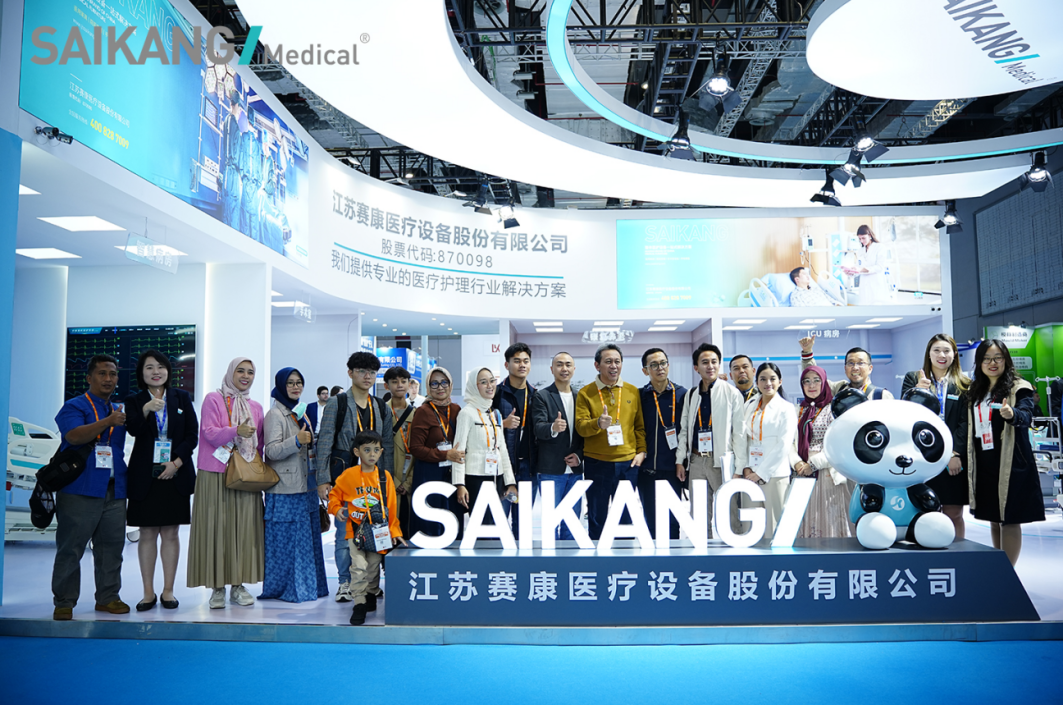 上海CMEF展会圆满收官，人生就是博实力破圈，人气“热辣滚烫”！